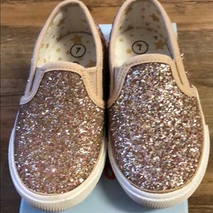 Toddler girl size 7 shoes